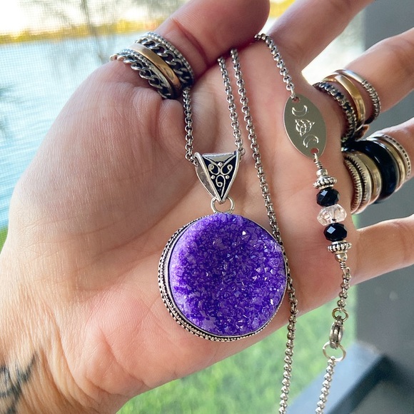 925 Sterling silver purple druzy gemstone necklace - Picture 6 of 8